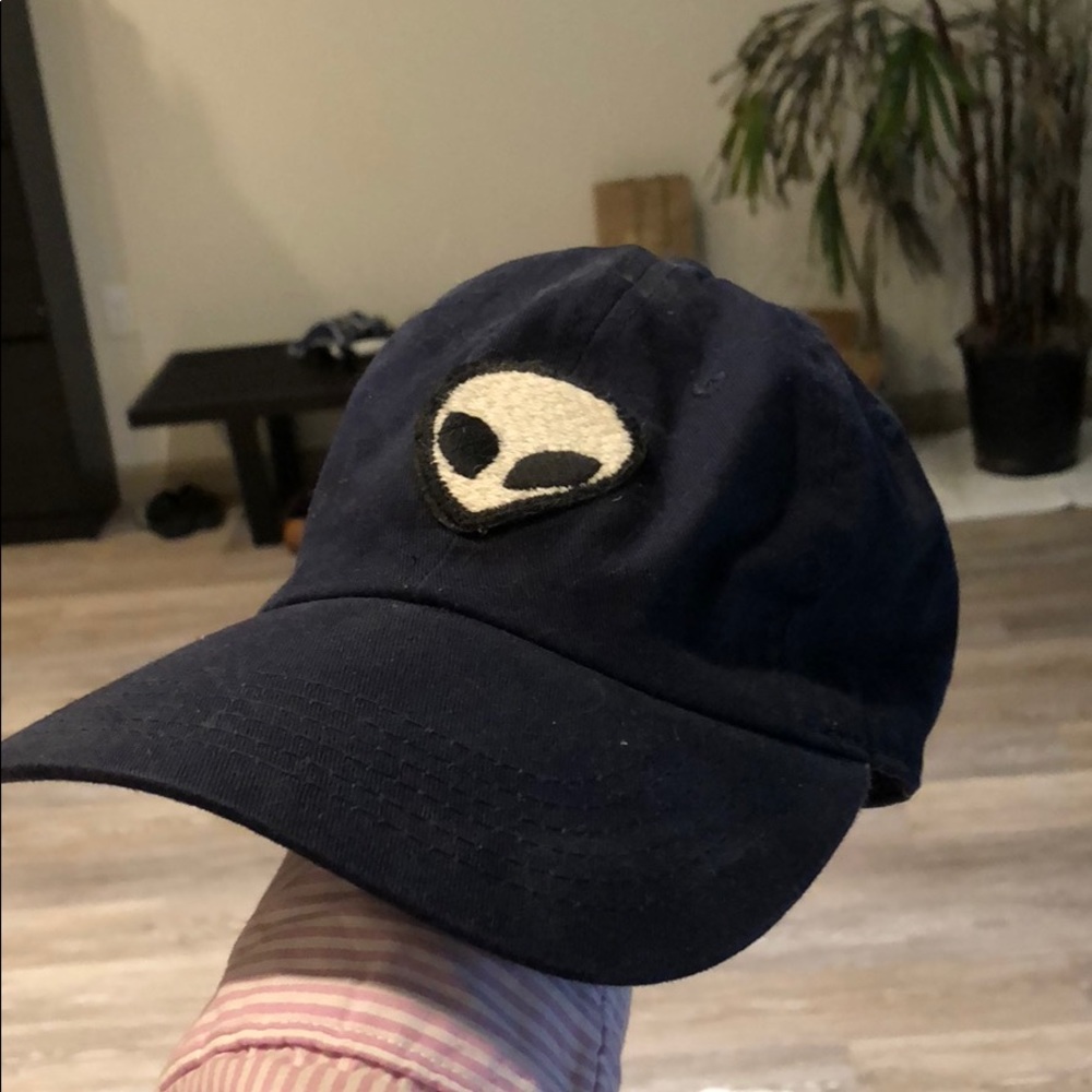 Brandy Melville alien hat